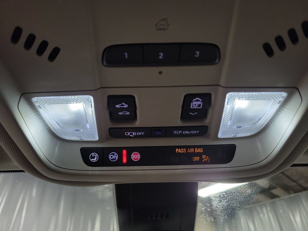 Used 2022 GMC Terrain Denali w/ LPO, Floor Liner Package AWD/4WD image 23
