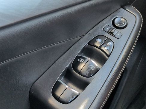 Used 2017 Nissan Maxima 3.5 SV image 22