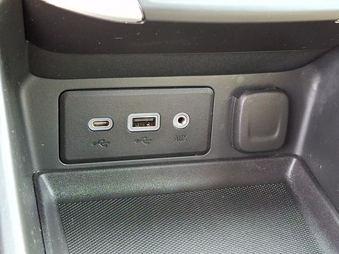 Used 2023 GMC Terrain SLE w/ Driver Convenience Package AWD/4WD image 23