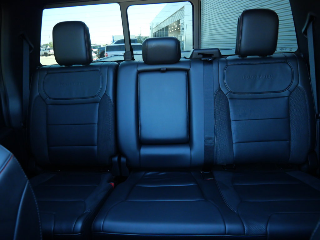 Used 2025 Ford F150 Raptor AWD/4WD image 32