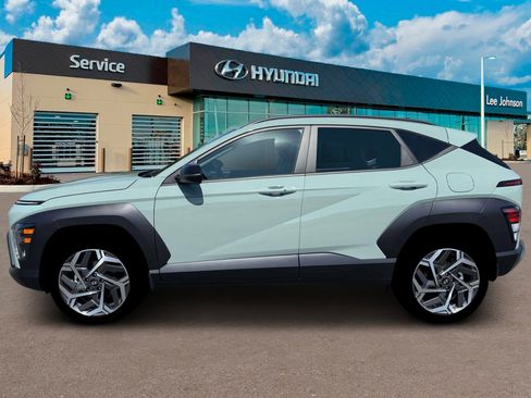 New 2026 Hyundai Kona SEL Premium image 3