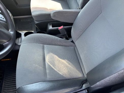 Used 2019 Nissan NV200 SV image 11