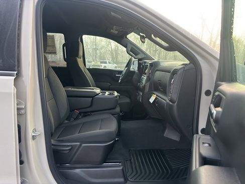New 2026 Chevrolet Silverado 1500 Custom image 13