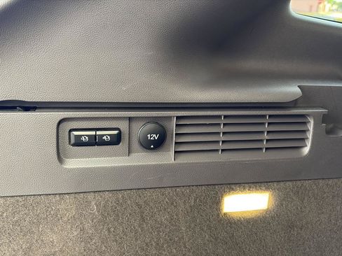 Used 2017 Lincoln MKX Reserve AWD/4WD image 21