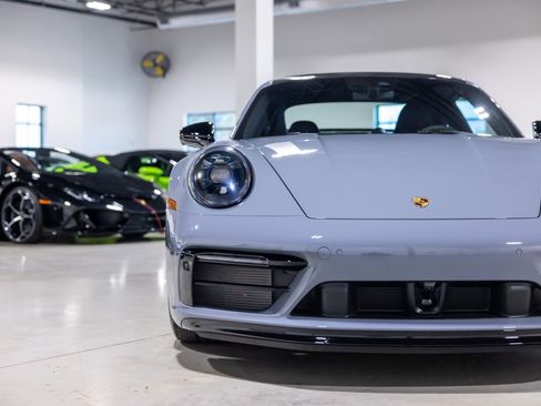 Used 2024 Porsche 911 Carrera GTS RWD image 20