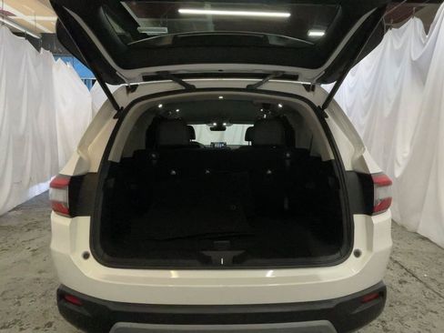 Used 2023 Honda Pilot EX-L image 17