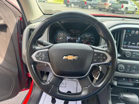 Used 2016 Chevrolet Colorado LT w/ LT Convenience Package AWD/4WD image 13