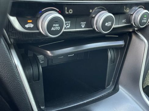Used 2021 Honda Accord Sport image 19