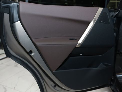 Used 2024 BMW iX xDrive50 w/ Premium Package image 32