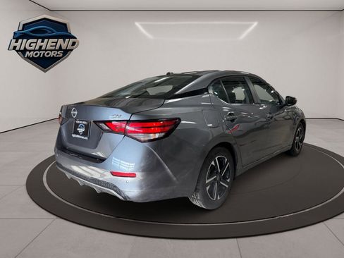 Used 2024 Nissan Sentra SV image 6