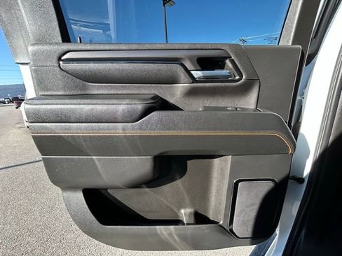 Used 2024 GMC Sierra 3500 AT4 w/ AT4 Preferred Package image 47