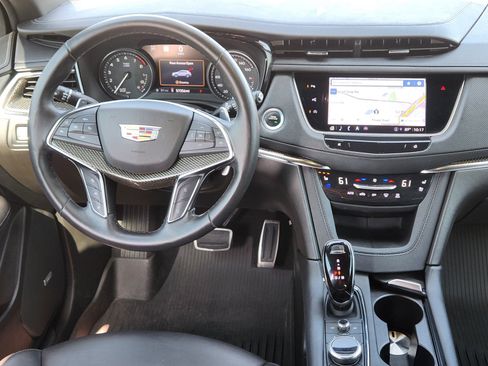 Used 2022 Cadillac XT5 Sportv w/ Technology Package AWD/4WD image 10