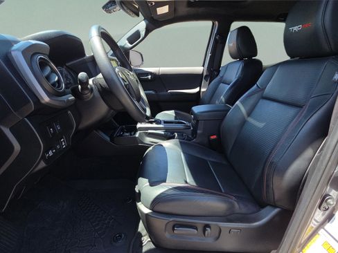 Certified 2021 Toyota Tacoma TRD Pro AWD/4WD image 10