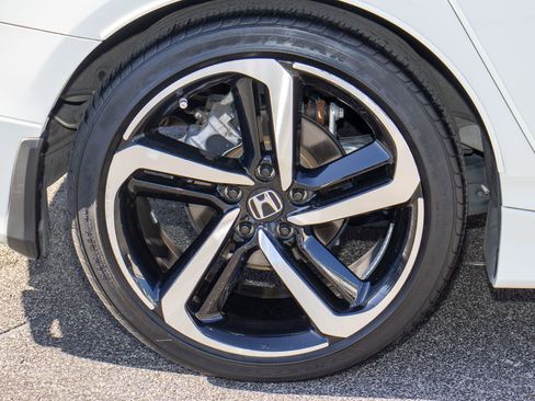 Used 2022 Honda Accord Sport image 40