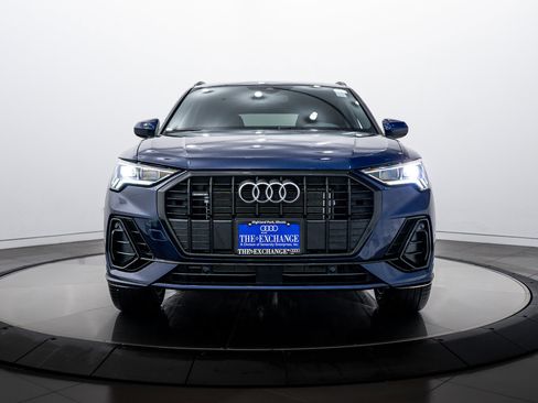 New 2025 Audi Q3 2.0T Premium image 21