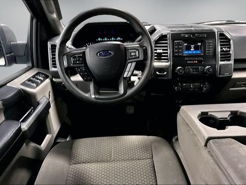 Used 2015 Ford F150 XLT RWD image 10