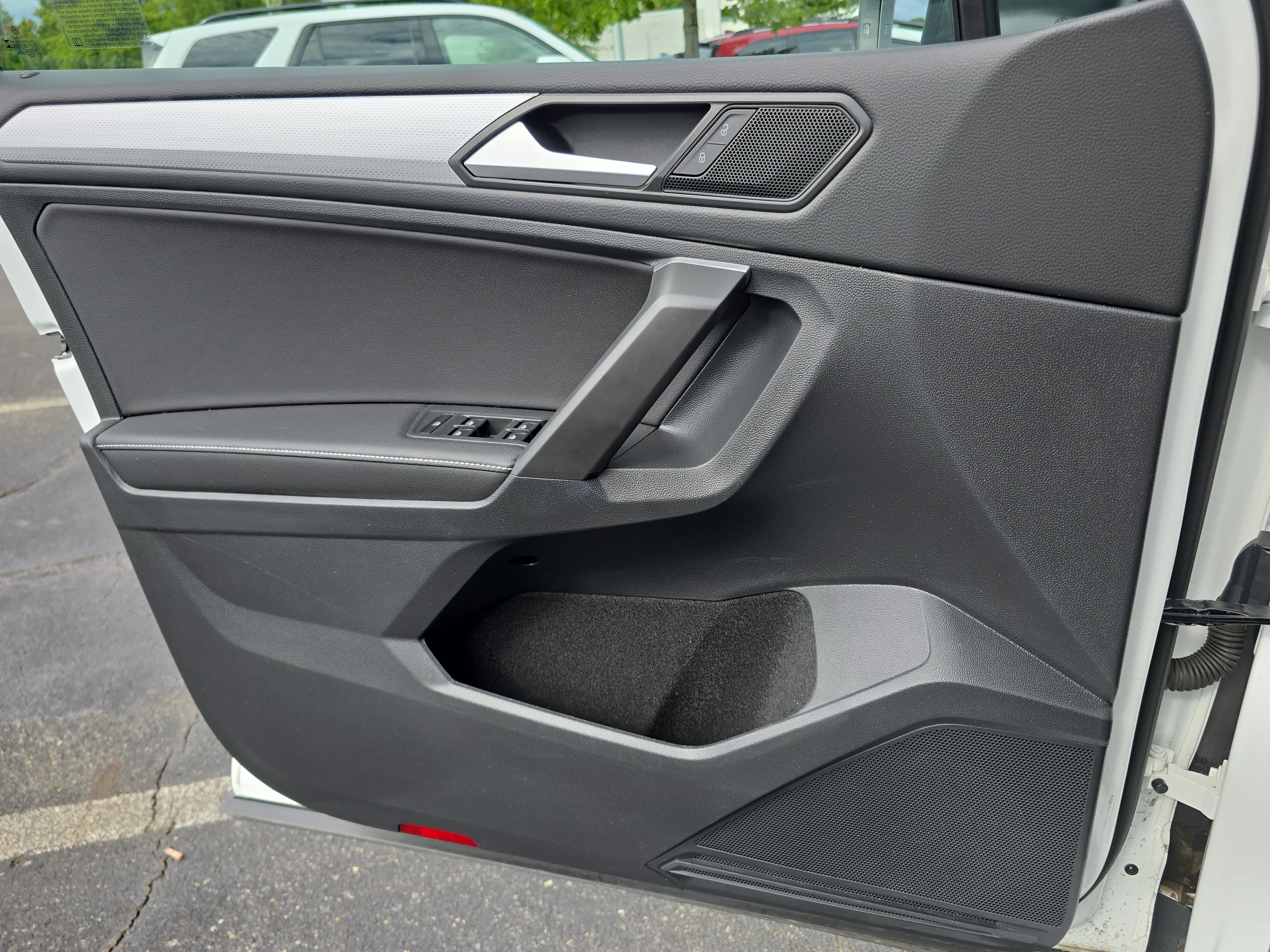 Certified 2023 Volkswagen Tiguan S FWD image 27