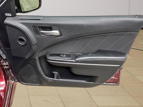 Used 2019 Dodge Charger R/T w/ Performance Handling Group image 26