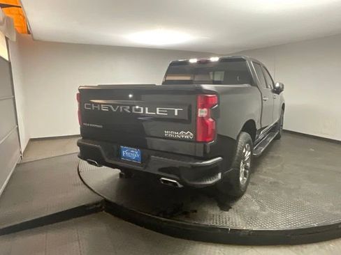 Certified 2023 Chevrolet Silverado 1500 High Country w/ Technology Package image 8