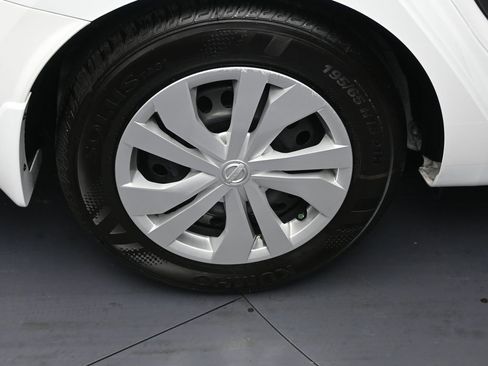 Certified 2025 Nissan Versa S w/ Trunk Package image 5