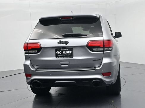 Used 2018 Jeep Grand Cherokee SRT AWD/4WD image 7