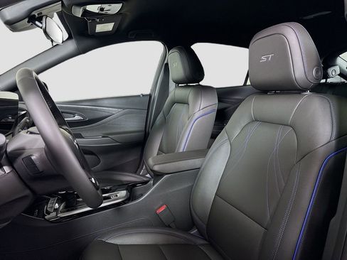 New 2026 Buick Envista Sport Touring w/ Convenience I Package image 20