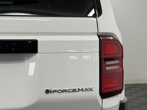 Certified 2026 Toyota Land Cruiser w/ Premium Package AWD/4WD image 14