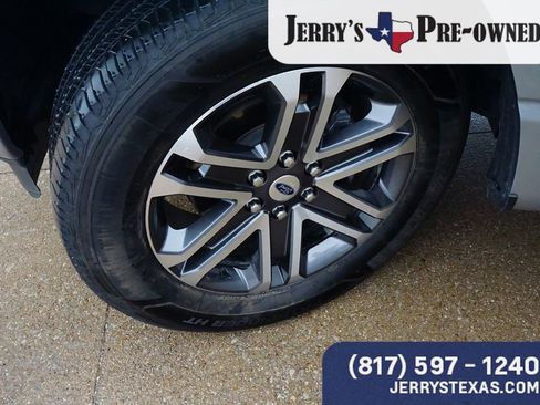 Used 2022 Ford F150 XL w/ STX Appearance Package AWD/4WD image 9