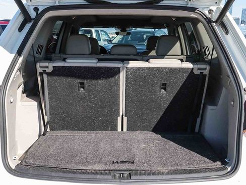 Used 2018 Volkswagen Atlas SEL image 35