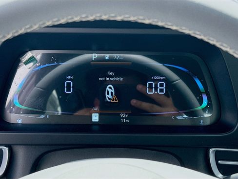 New 2026 Hyundai Elantra Sport FWD image 9