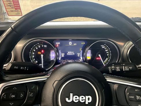 Used 2023 Jeep Wrangler Unlimited Rubicon 4xe w/ Steel Bumper Group image 18