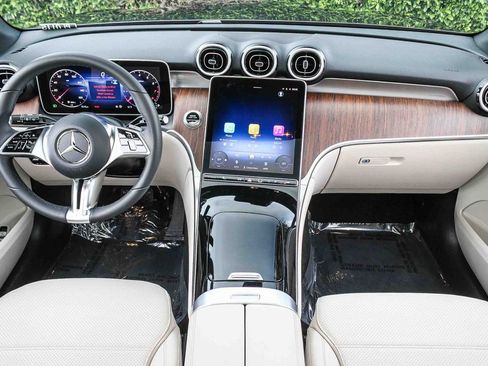 Certified 2026 Mercedes-Benz GLC 300 4MATIC image 13