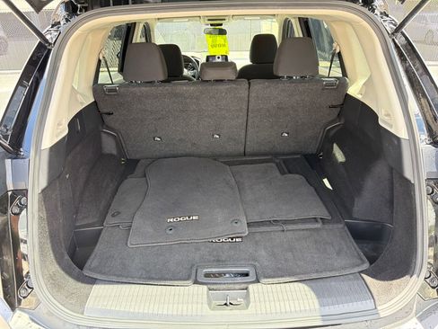 Certified 2023 Nissan Rogue S FWD image 22