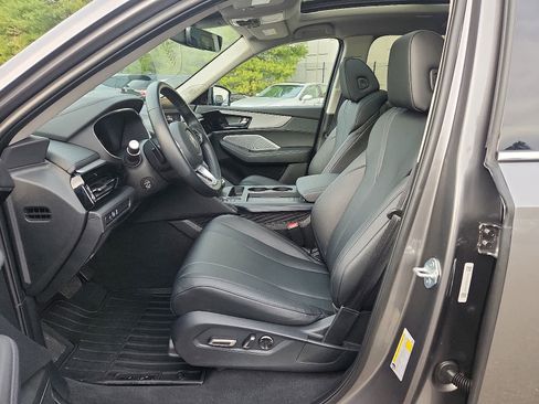 Certified 2025 Acura MDX SH-AWD image 15