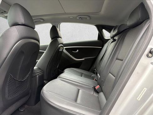 Used 2014 Hyundai Elantra GT w/ Option Group 03 image 24