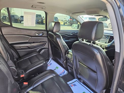 Used 2019 GMC Acadia SLT image 31