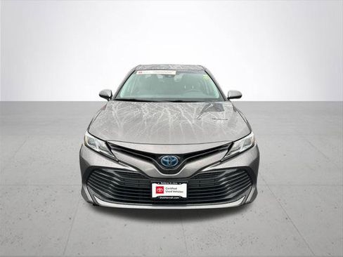 Certified 2020 Toyota Camry LE image 3