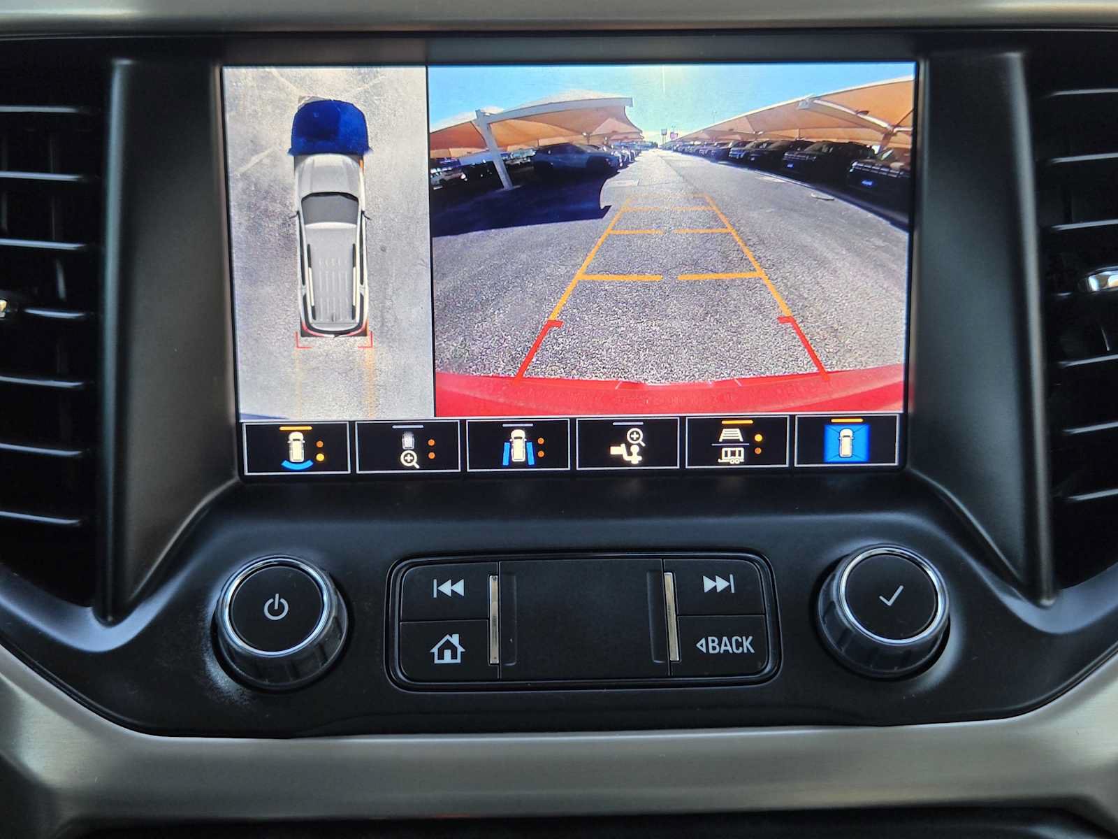Certified 2023 GMC Acadia Denali w/ Denali Ultimate Package FWD image 18