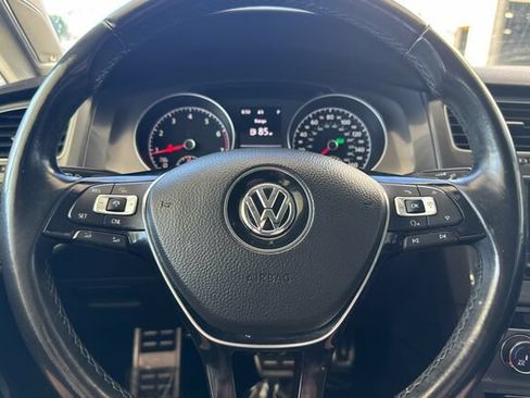 Used 2017 Volkswagen Golf Alltrack SE AWD/4WD image 23