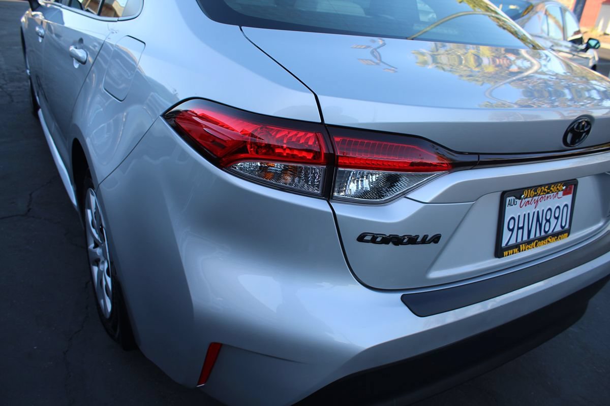 Used 2023 Toyota Corolla LE w/ Carpet Mat Package (TMS) FWD image 14