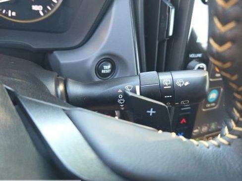 Certified 2025 Subaru Crosstrek 2.5i Sport AWD/4WD image 30