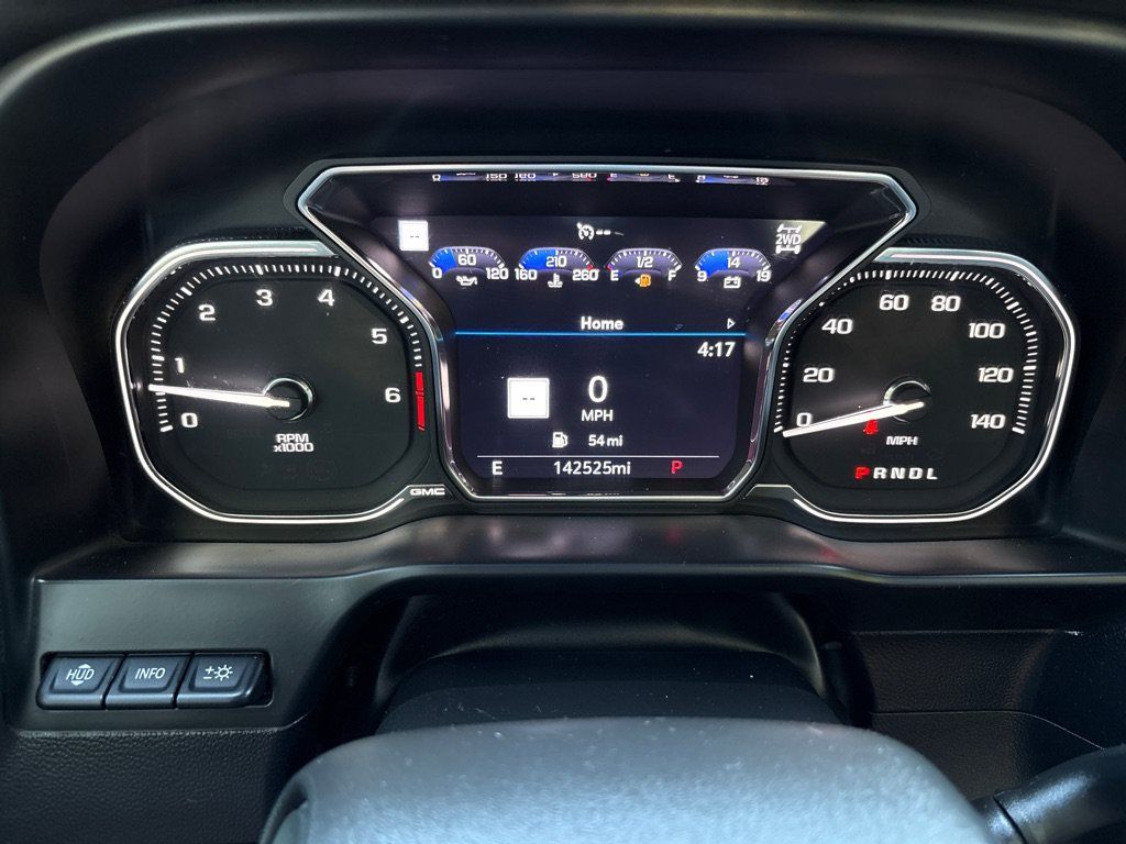 Used 2021 GMC Sierra 2500 AT4 w/ AT4 Premium Plus Package AWD/4WD image 25