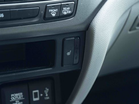 Used 2020 Honda Ridgeline RTL image 32