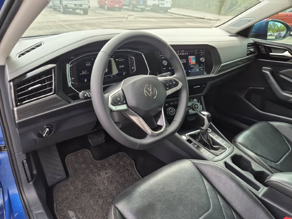 Used 2022 Volkswagen Jetta SEL FWD image 35