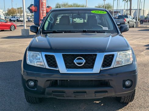Used 2020 Nissan Frontier SV image 8