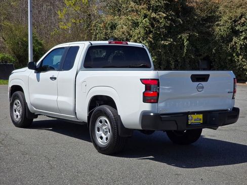 Used 2024 Nissan Frontier S w/ Technology Package image 24
