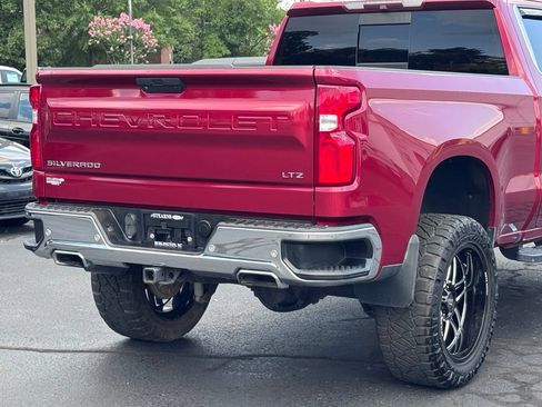 Used 2019 Chevrolet Silverado 1500 LTZ w/ LTZ Plus Package AWD/4WD image 45