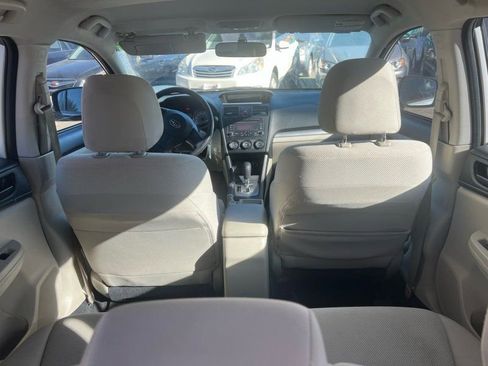 Used 2012 Subaru Impreza 2.0i image 9