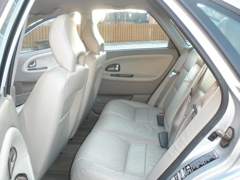 Used 2003 Volvo S40 image 28