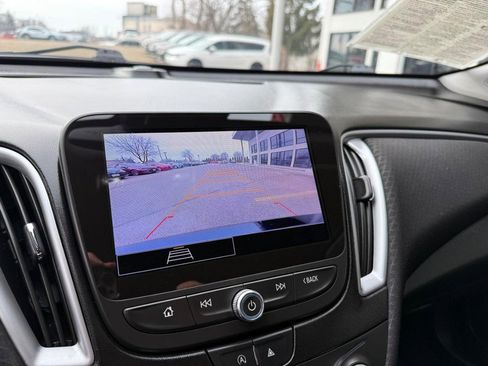 Used 2024 Chevrolet Malibu LT image 25